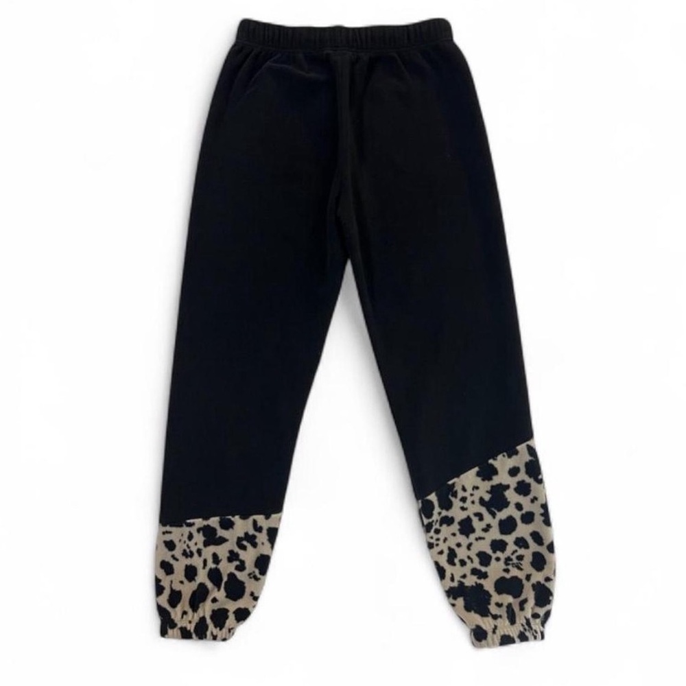 VANS Joggers Women’s S Fleece Pants Leopard Print Cuff Tapered Fit Lounge Cozy - Picture 2 of 5